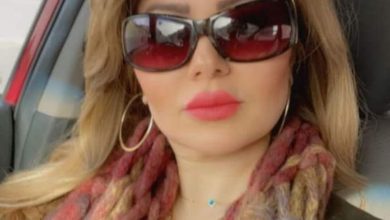 أنا جنى، من زحلة – البقاع، وعمري ٤١ سنة. مطلّقة من فترة عم دور عن شريك الحياة