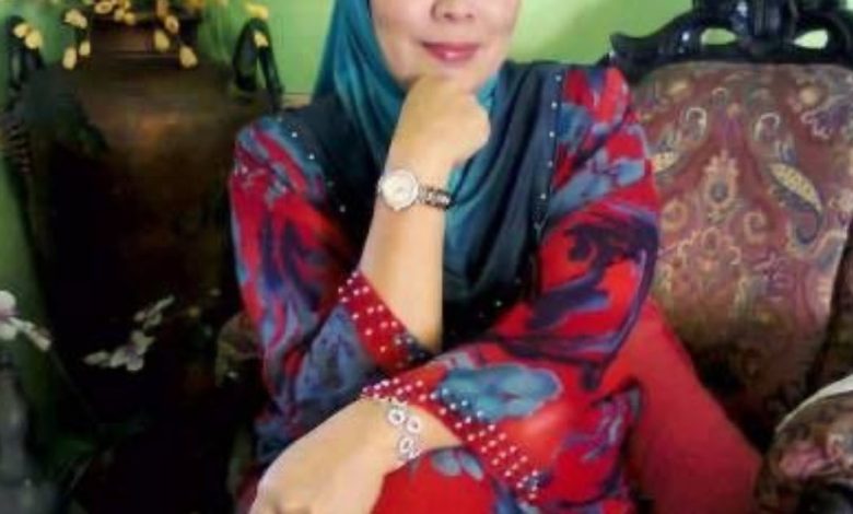 أنا اسمي فاطمة، ست بسيطة من محافظة الشرقية، عمري 59 سنة، أرملة بدور عن شريك الحياة