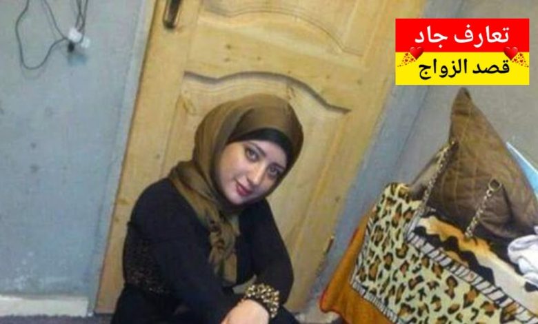 أنا نادين، مصرية عندي ٣٥ سنة، من محافظة المنوفية. بشتغل في مصنع صغير بدور عن شريك الحياة
