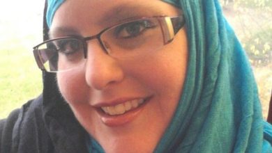 أنا اسمي سميرة،  جزائرية من ولاية تيبازة، عمري 48 سنة أبحث عن شريك الحياة
