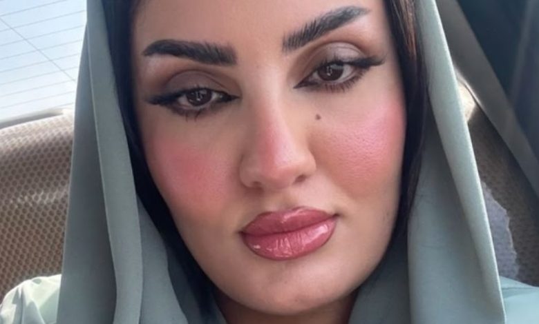 اسمي رهف عراقية من النجف، عمري 41 سنة بدور عن شريك الحياة