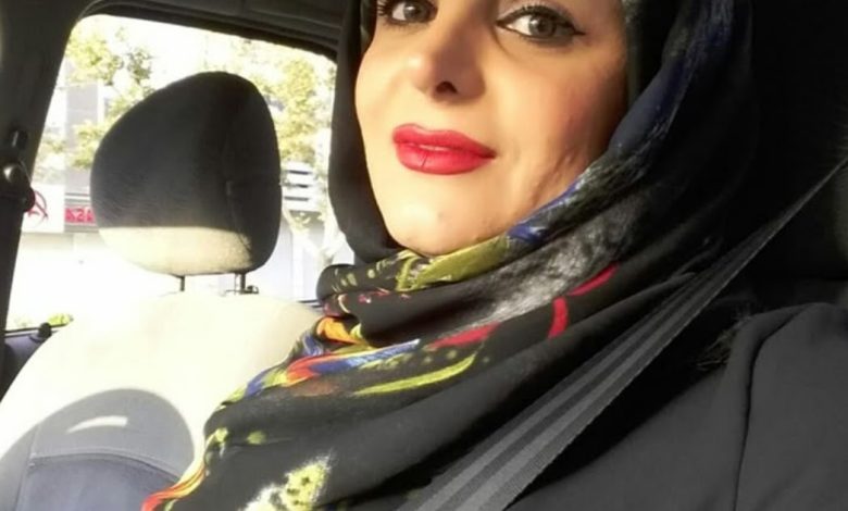 أنا هيلة بنت عبدالله، سعودية من محافظة الطائف، عمري 48 سنة، أرملة أبي شريك الحياة