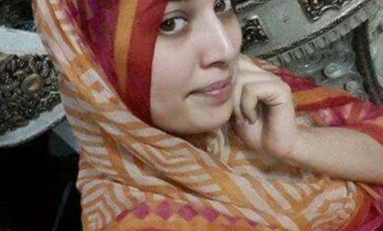 أنا شمسة بنت سعيد، من ولاية مطرح، عمري ٣٨ سنة