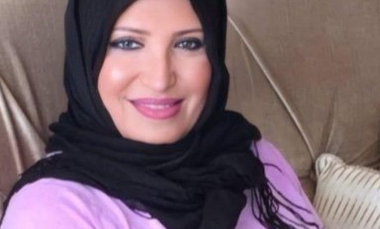 اسمي نهلة، عراقية من البصرة، عمري ٥٤ سنة، أرملة أدور عن شريك الحياة