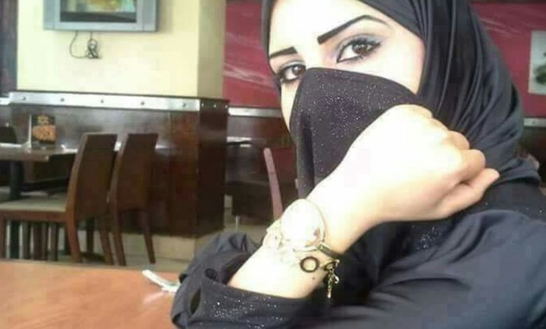 أنا ساسا من منطقة الريان في قطر، عمري ٣٧ سنة وعازبة أبحث عن شريك حياة للزواج الشرعي والاستقرار الجاد