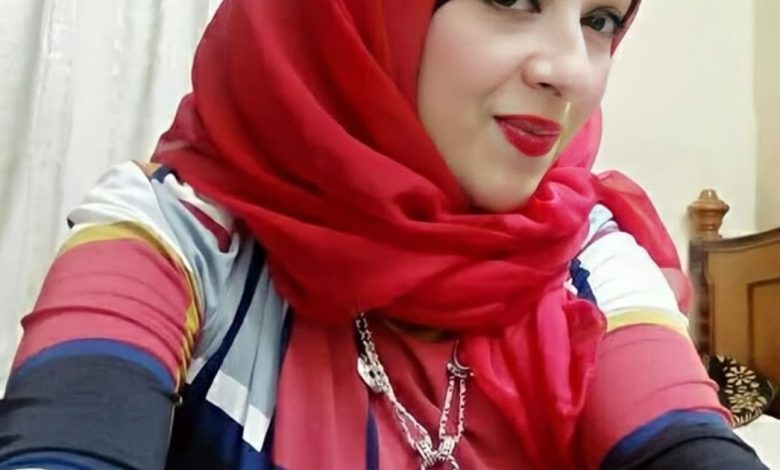 اسمي صبيحة عراقية، عمري 41 سنة مطلقة بدور عن شريك الحياة