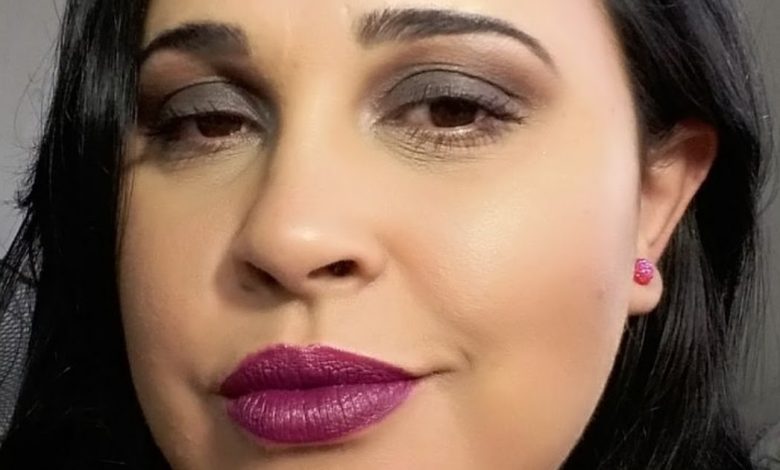اسمي نهى، مصرية عندي 38 سنة بدور عن شريك الحياة للزواج