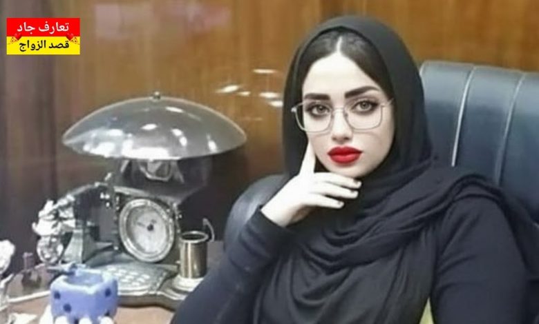 أنا داليا، عندي 35 سنة، من دمياط الجديدة بدور عن شريك الحياة للزواج