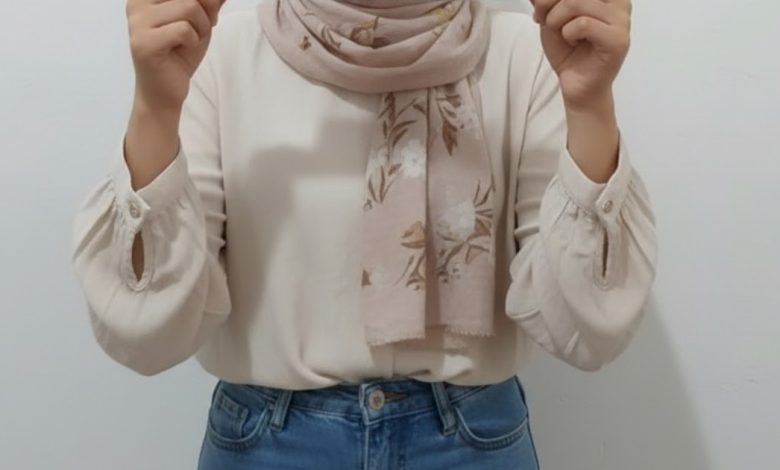 أنا منى، مصرية من الإسكندرية، عندي 34 سنة بدور عن شريك الحياة للزواج الحلال