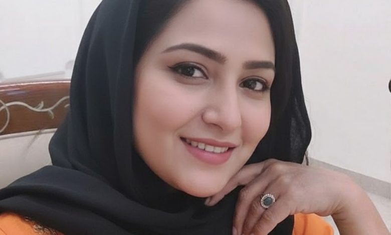 اسمي ريمان عراقيّة، 39 سنة، مطلقة بدور عن شريك الحياة للزواج