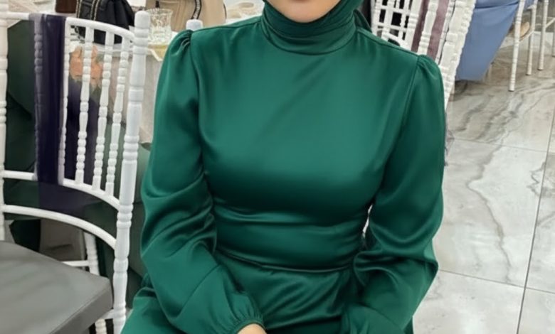 اسمي رندة، بنت أردنية من عمان في مرج الحمام حابة ألاقي شريك الحياة