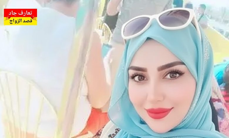 أنا منال، مصرية من القاهرة، عندي 40 سنة. مطلقة بدور عن شريك الحياة للزواج الحلال