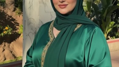 أنا سميرة، جزائرية من ولاية سعيدة، عندي 35 سنة، مطلقة أبحث عن شريك الحياة للزواج