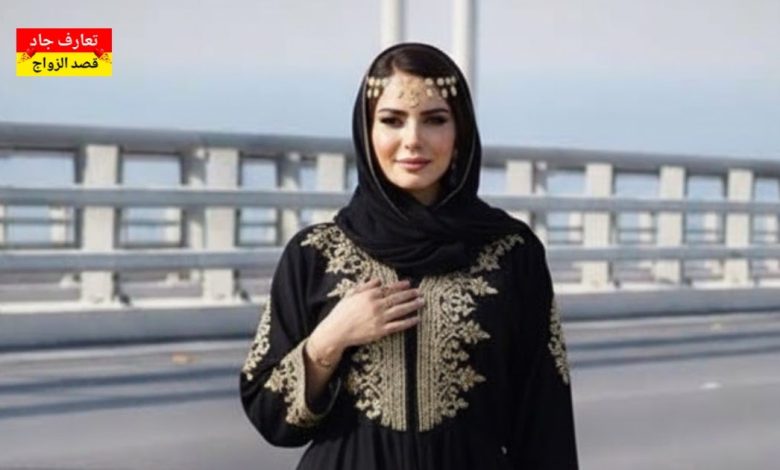 أنا اسمي روعة، كويتية من الصبية، عمري 41 سنة، ومطلقة أبي شريك الحياة للزواج