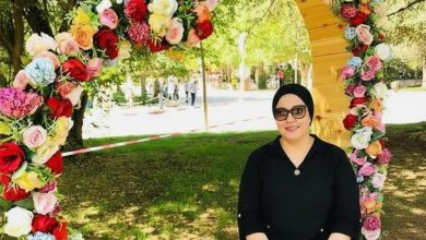 أنا نورا مصرية من البحيرة، عندي 45 سنة، أرملة بدور عن شريك الحياة للزواج الحلال