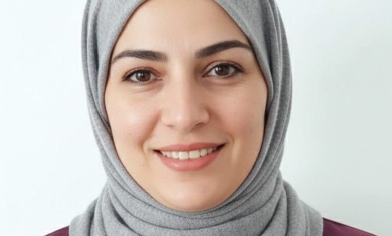 أنا بدرية من الكويت، عمري خمس وأربعين سنة أبي شريك الحياة للزواج الحلال